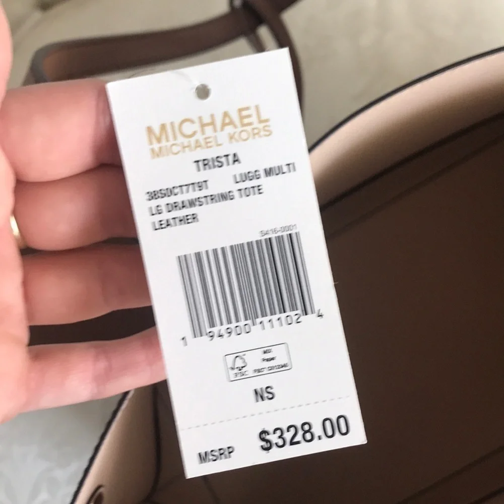 Brand New Michael Kors Leather Lg Drawstring Tote - Picture 4 of 14